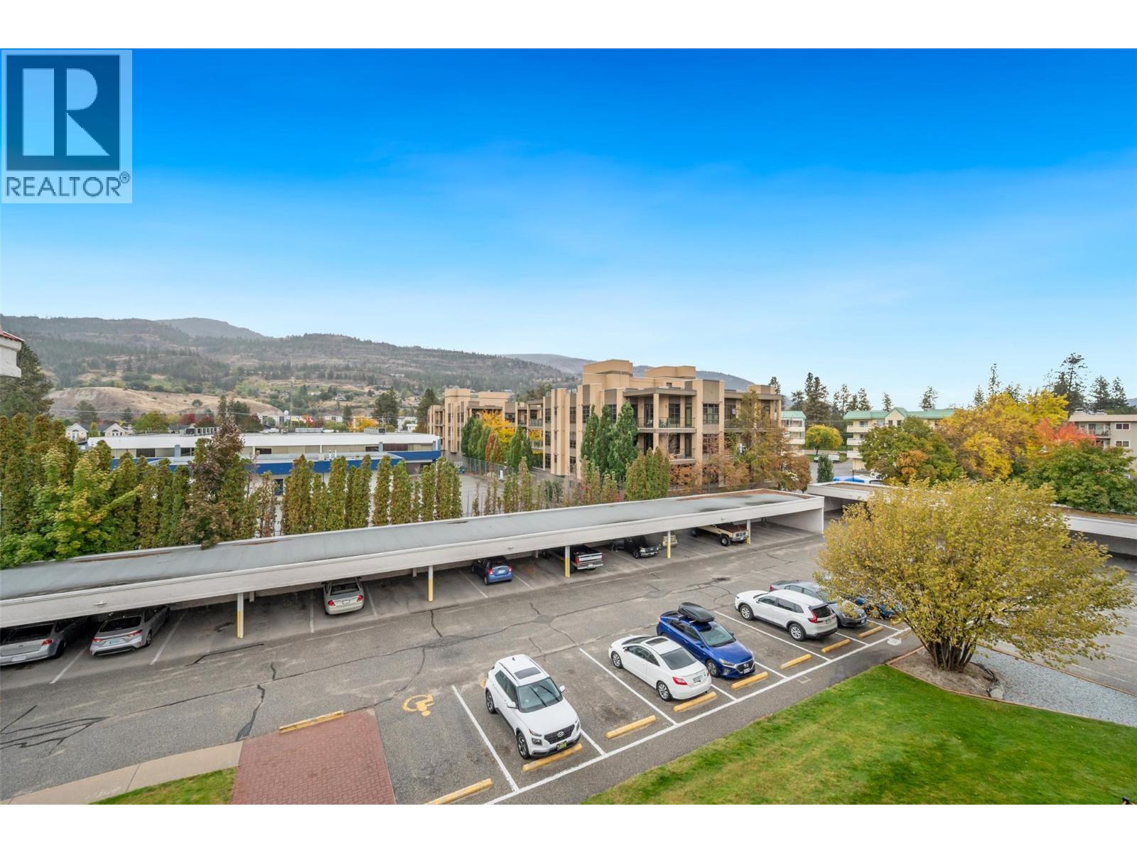 284 YORKTON Avenue Unit# 404, Penticton