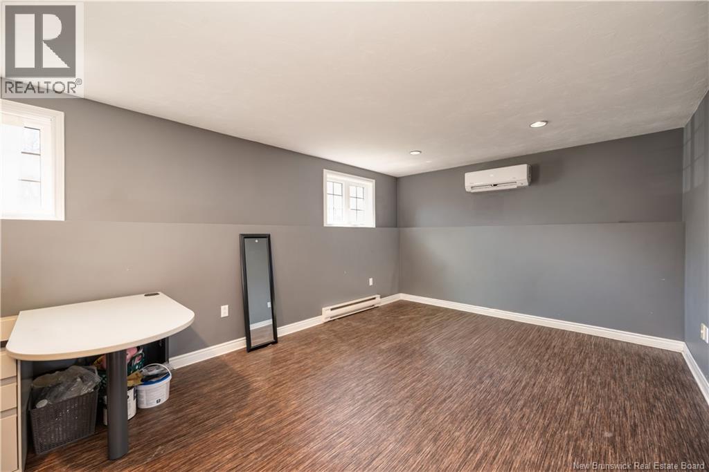 49 Goldsboro Avenue - 37