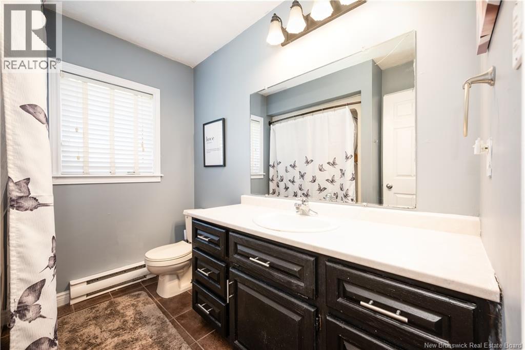 49 Goldsboro Avenue - 34