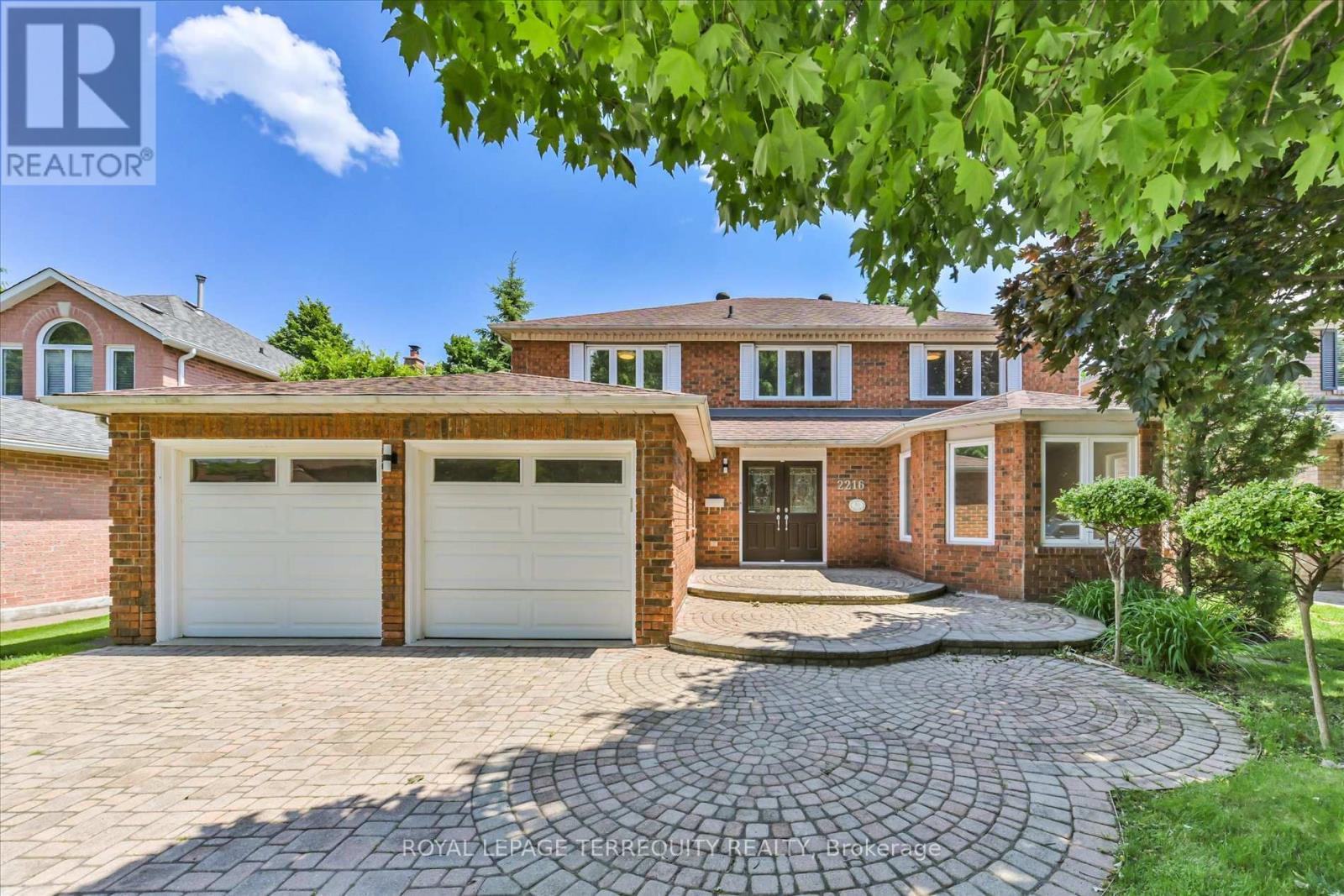 2216 DUNVEGAN AVENUE - 2