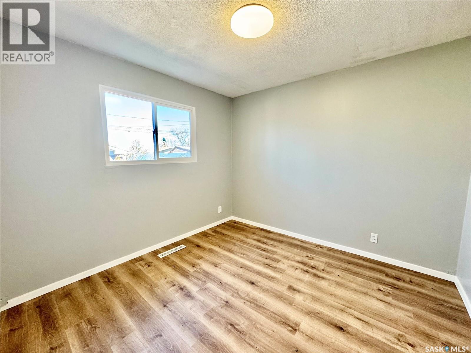 624 7th STREET E - 7