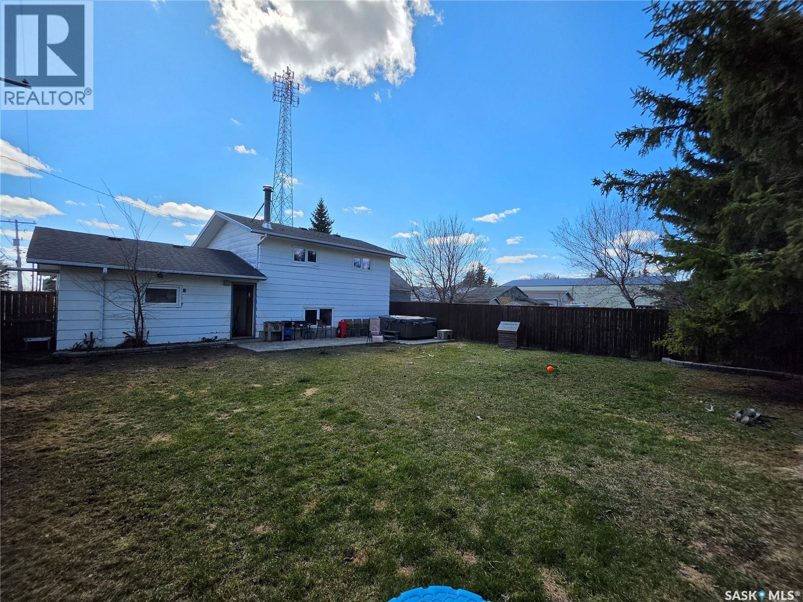 725 2nd AVENUE - 40