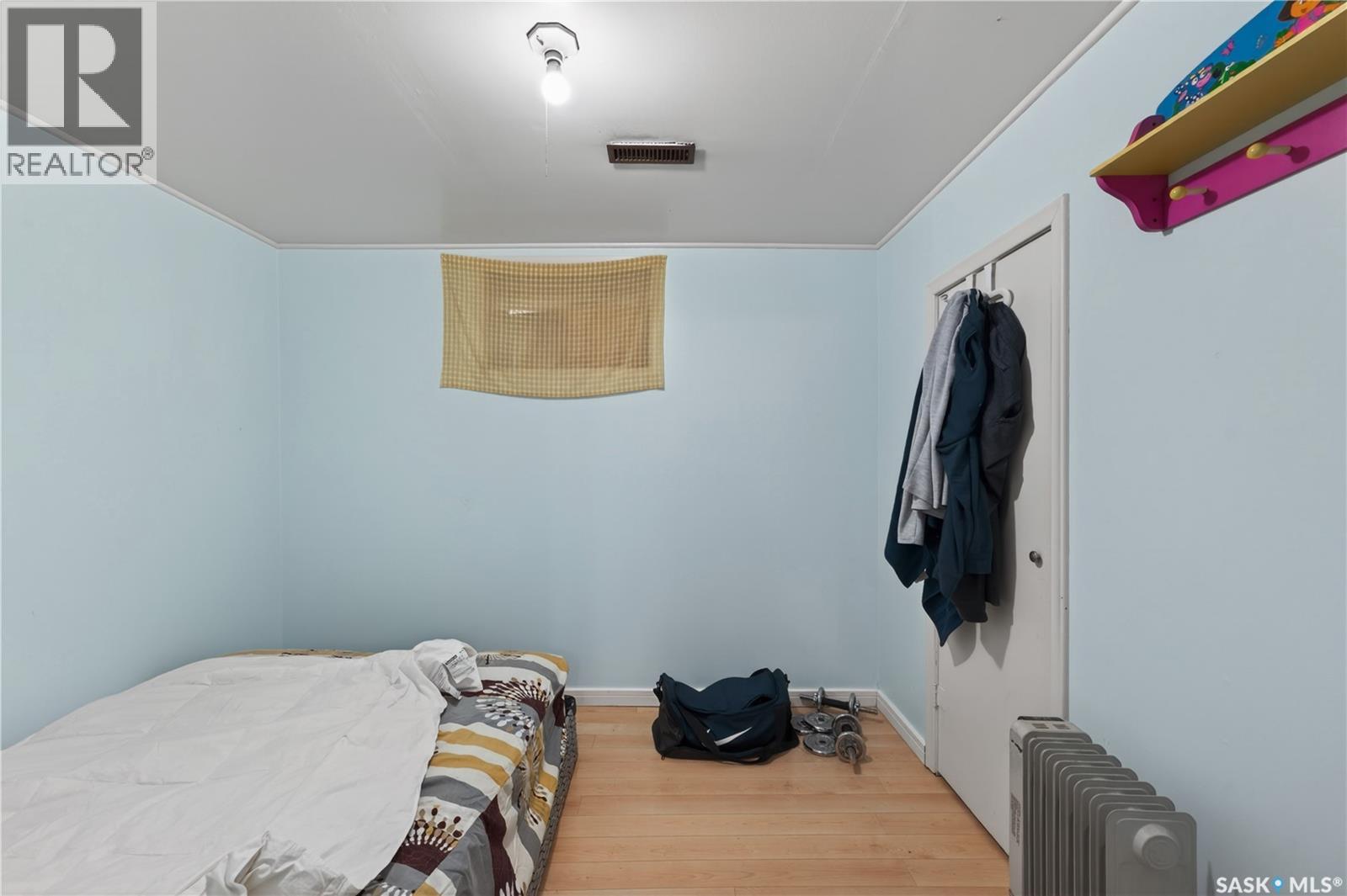 1329 Rupert STREET - 18