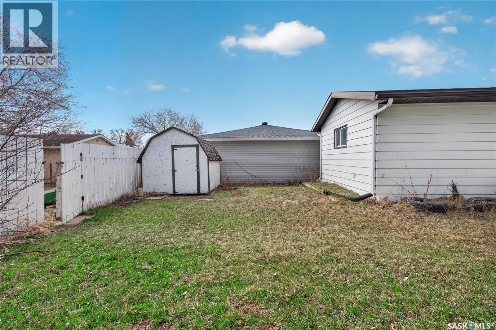 1329 Rupert STREET - 25
