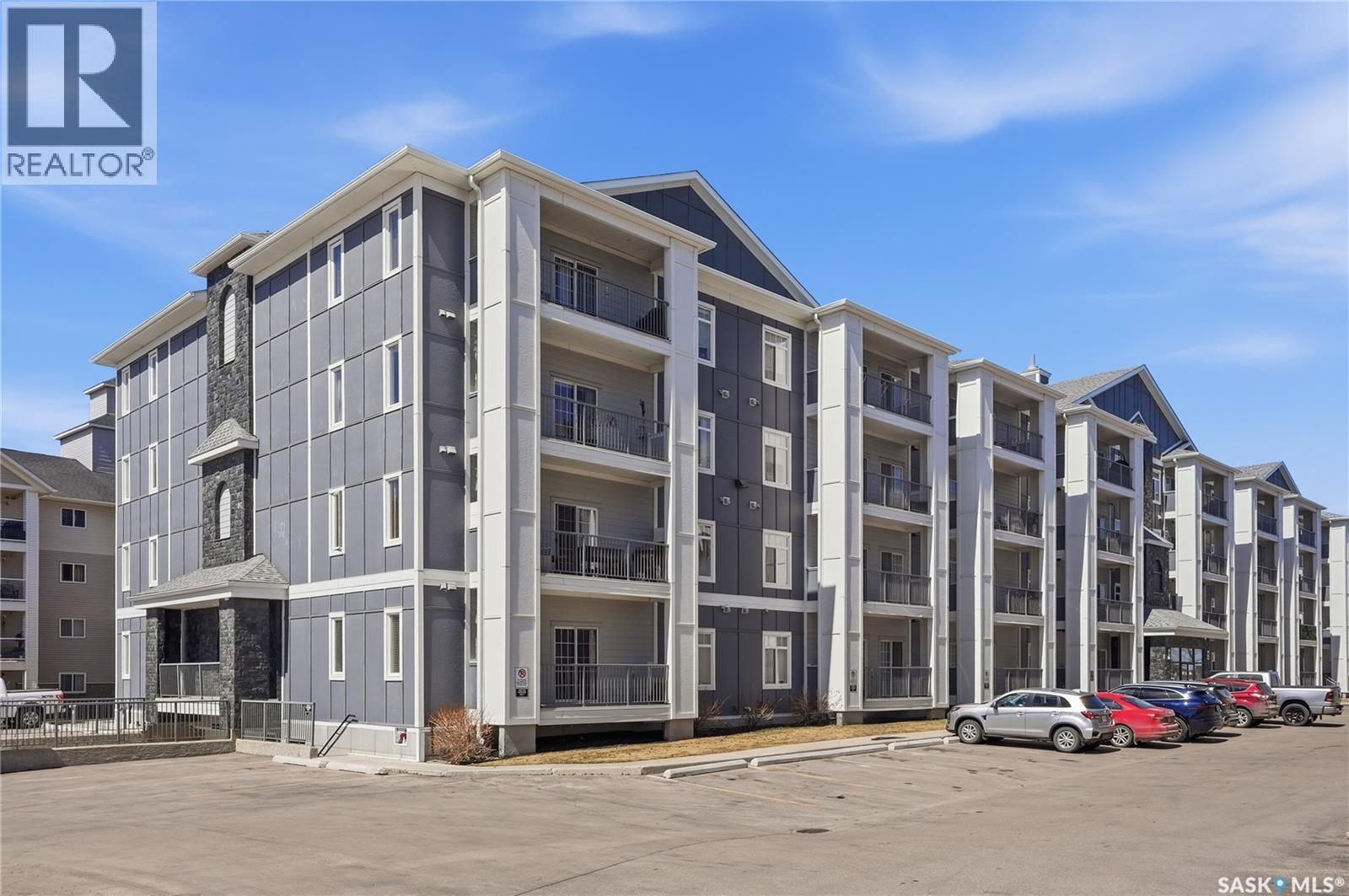 #313 333 Nelson ROAD - Image 2
