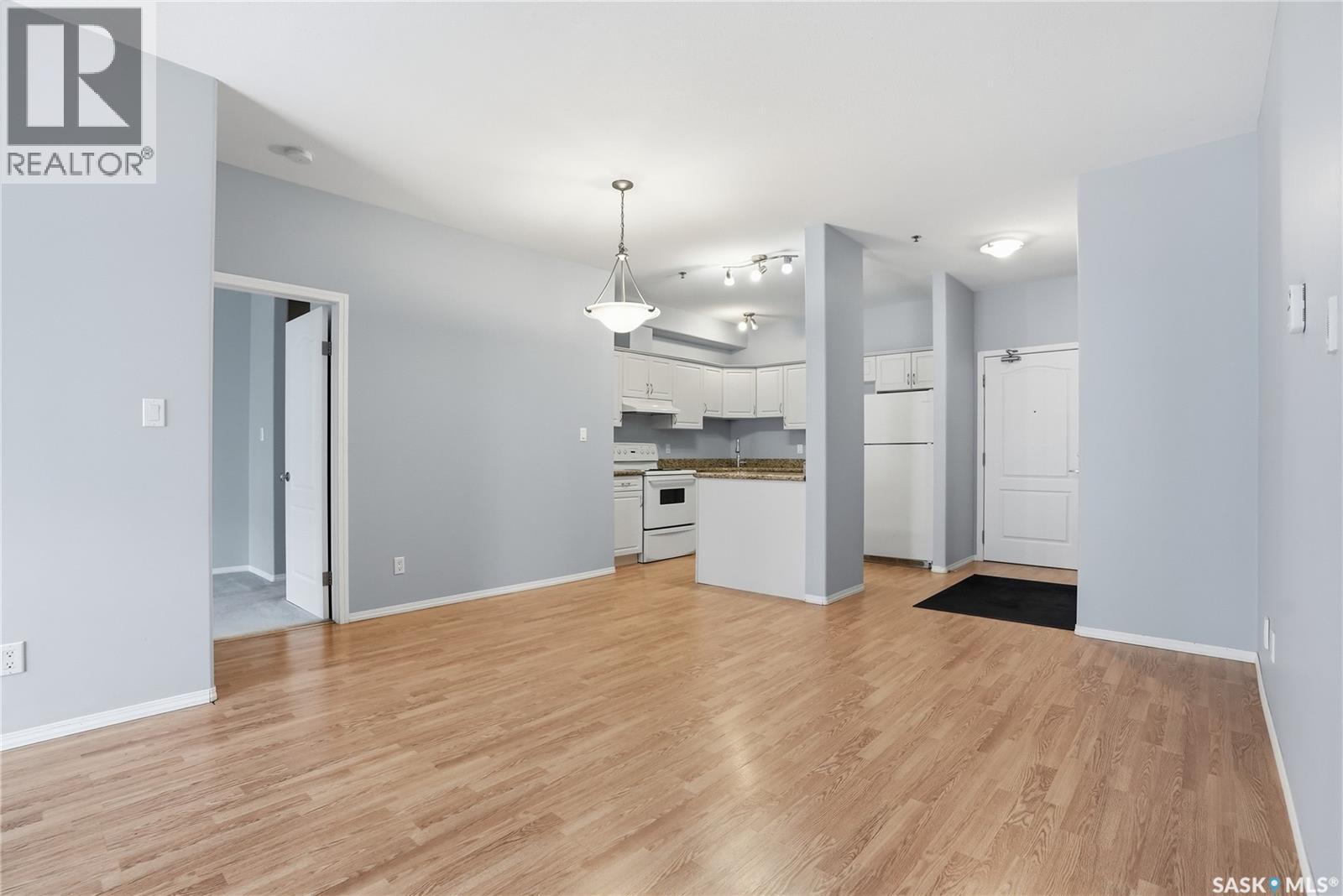 #313 333 Nelson ROAD - 21