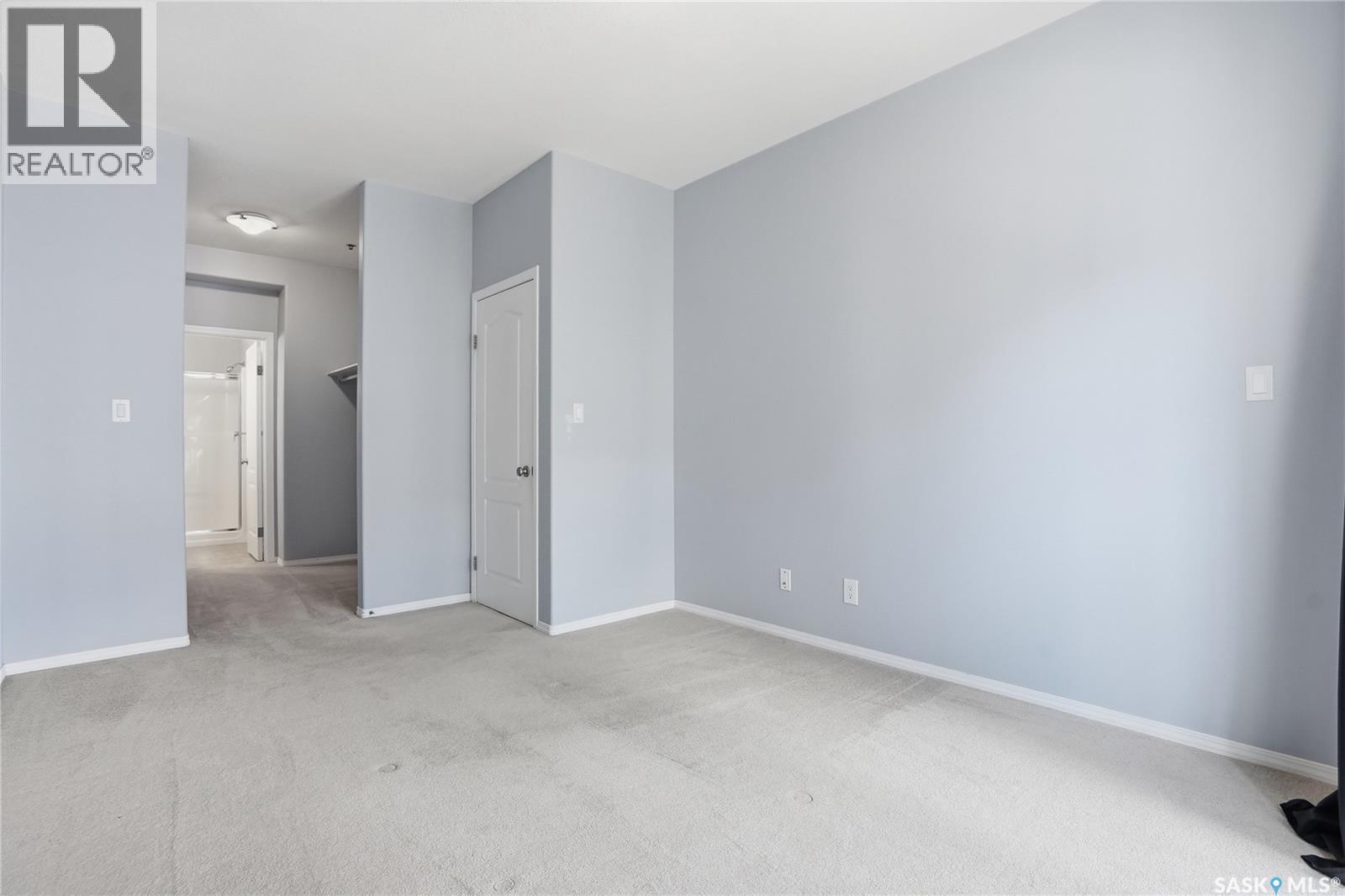 #313 333 Nelson ROAD - 24