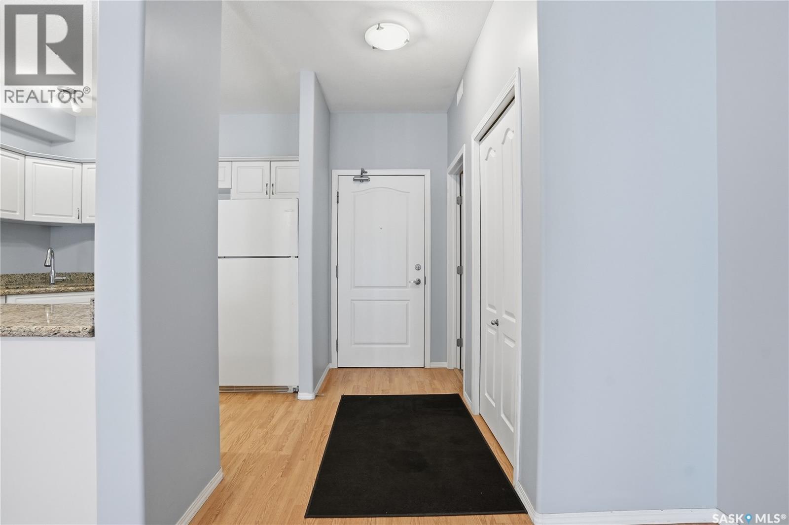 #313 333 Nelson ROAD - 8