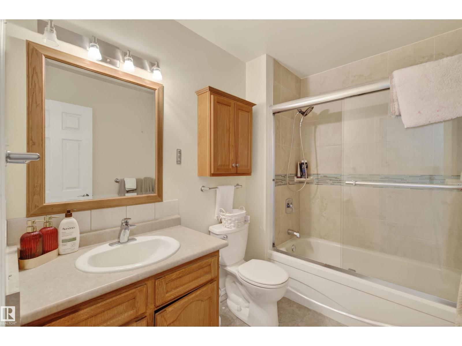107 Spruce ST — photo 17