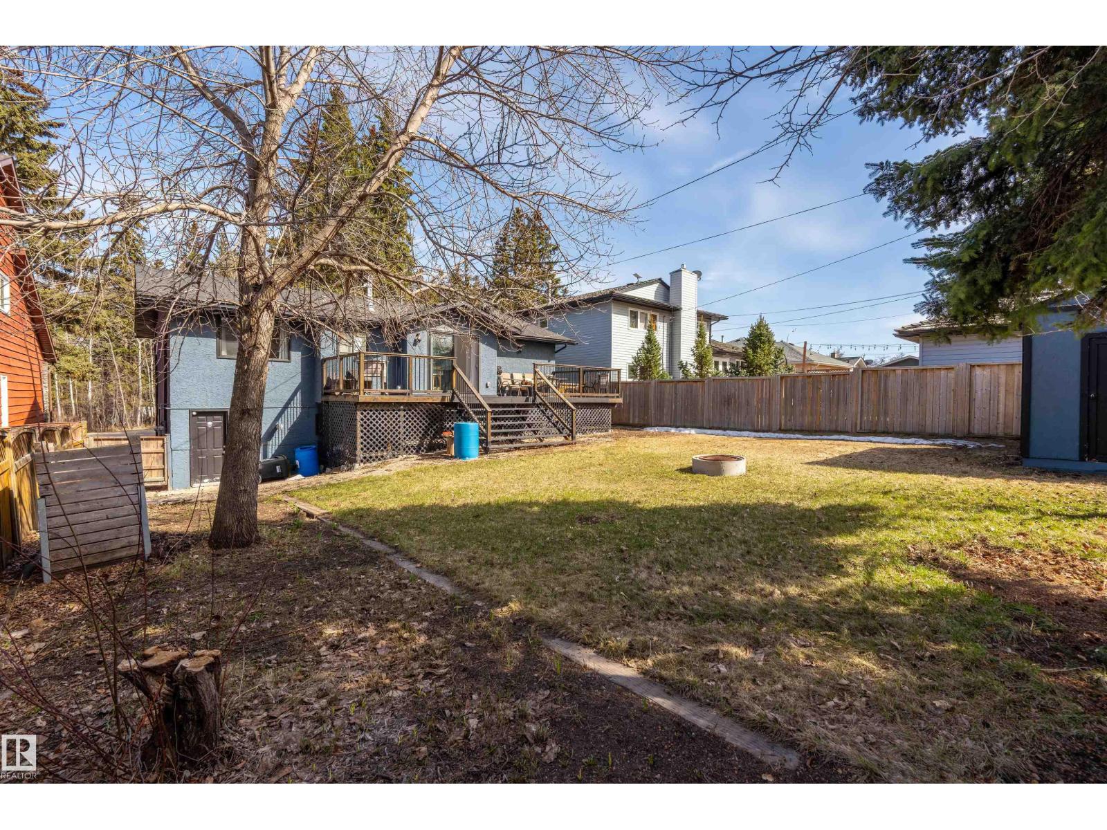 107 Spruce ST — photo 26