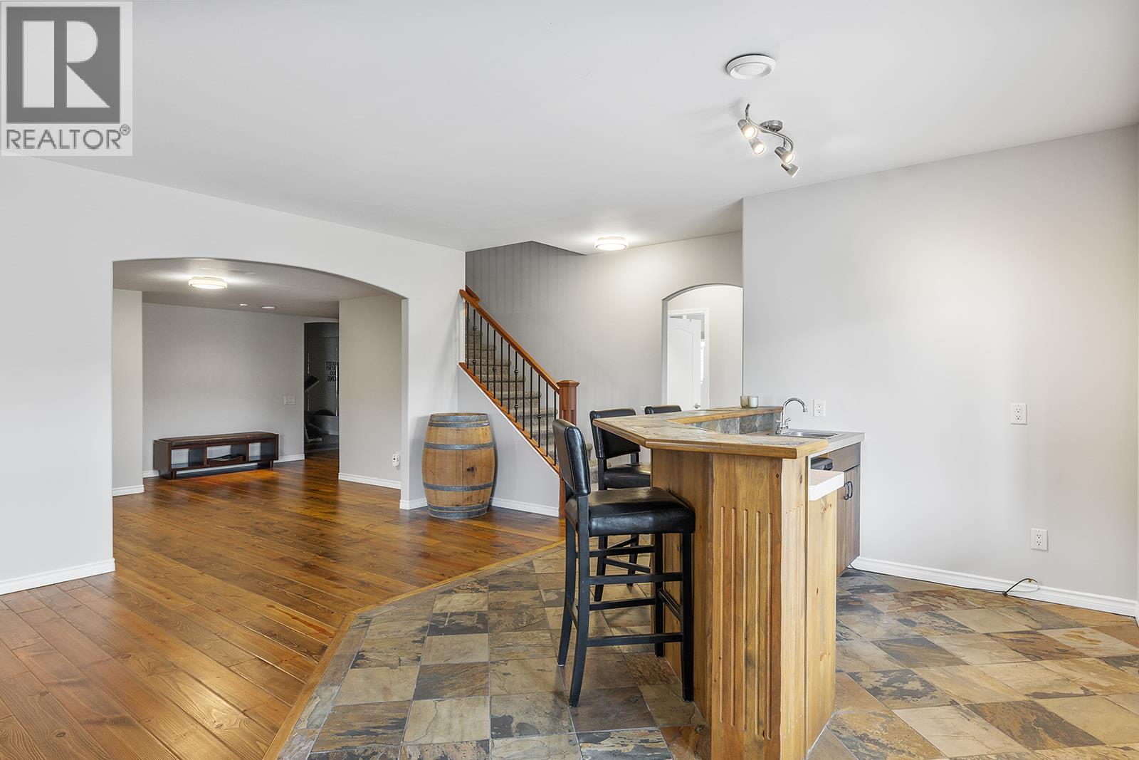600 Denali Drive, Kelowna