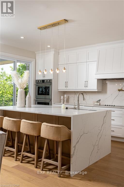 1052 WALTON AVENUE - 7
