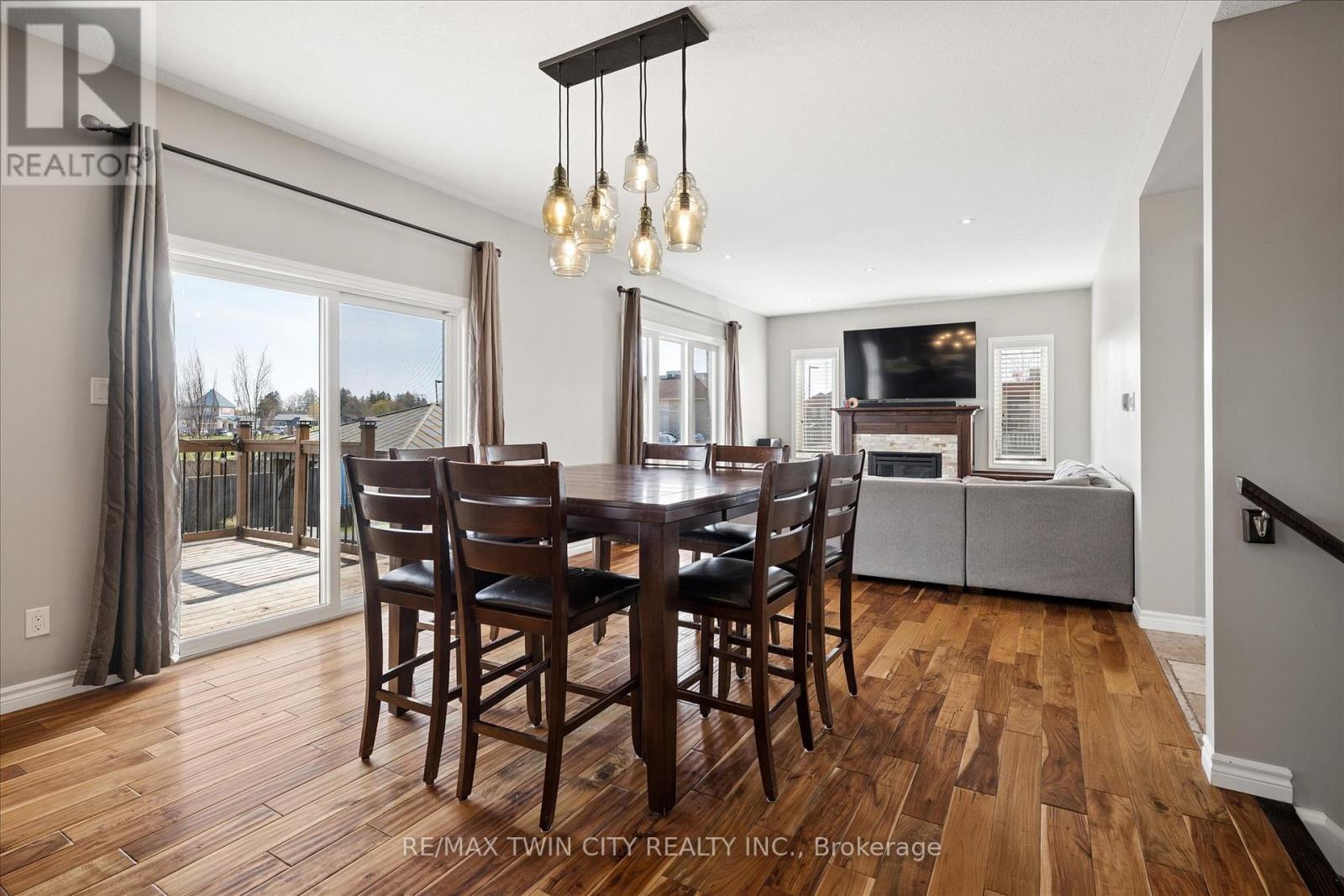 27 RIVER RUN ROAD - 24