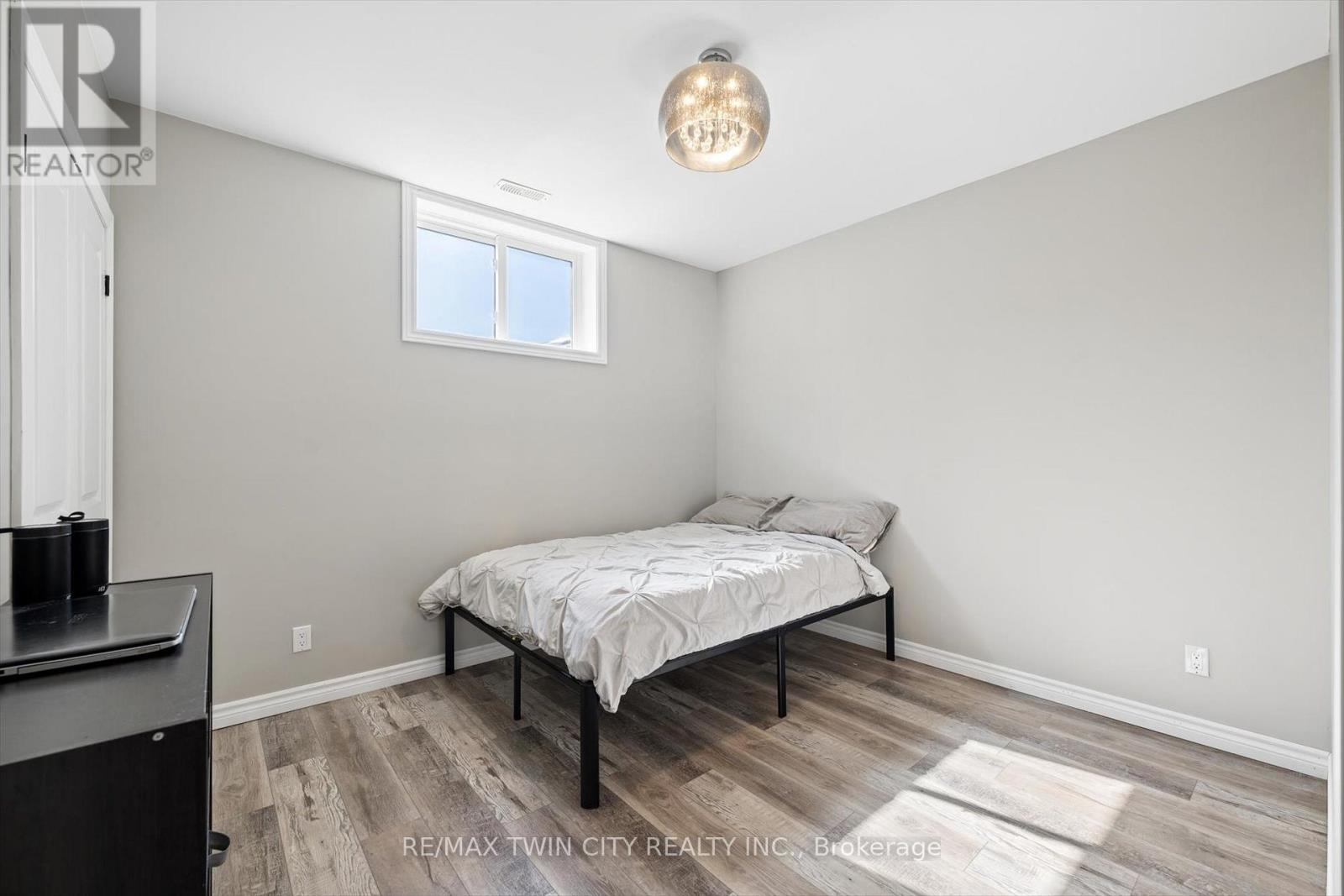 27 RIVER RUN ROAD - 43