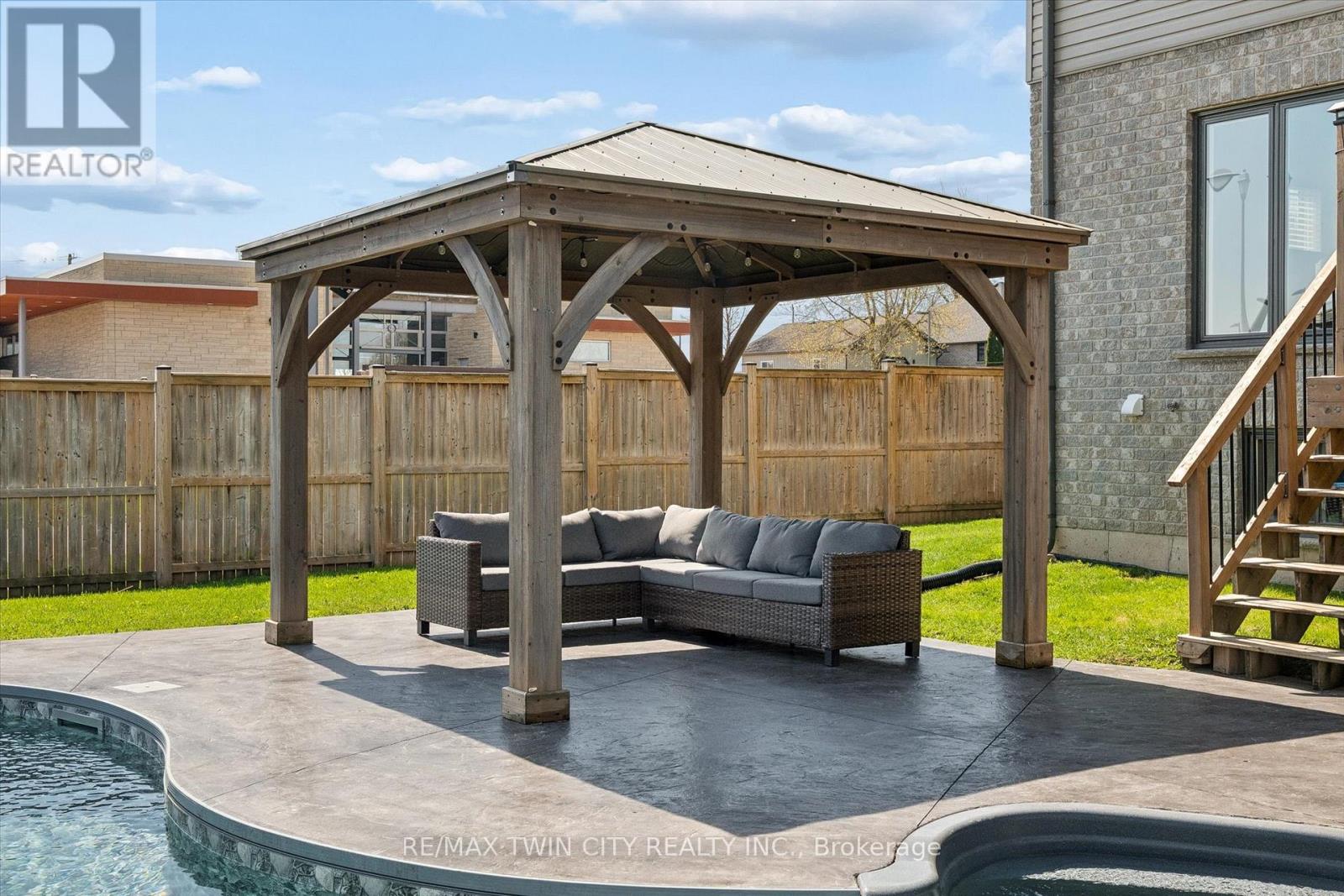 27 RIVER RUN ROAD - 6
