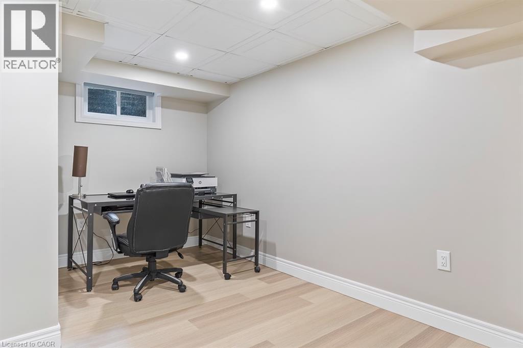 1 PARKWAY Place - 39