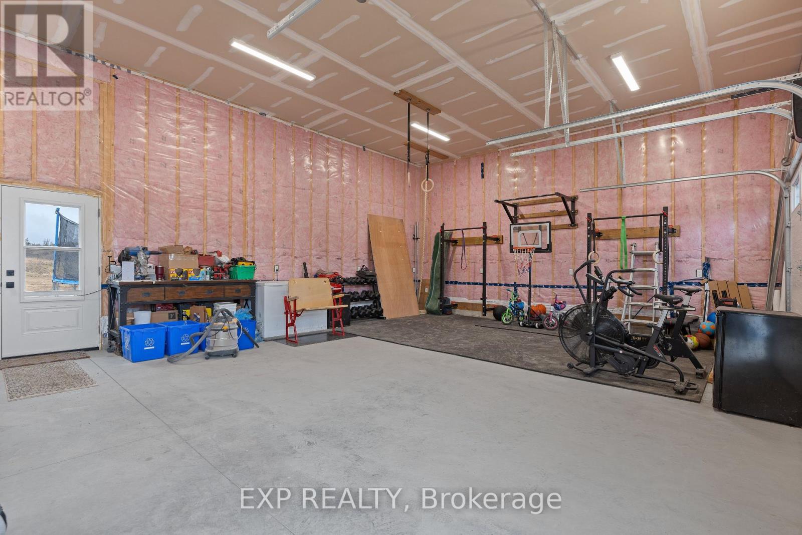 3195 BLESSINGTON ROAD - 40