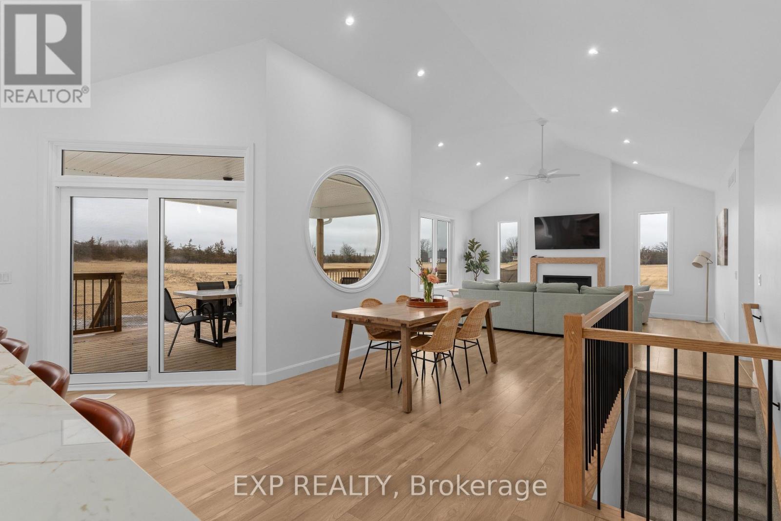 3195 BLESSINGTON ROAD - 9