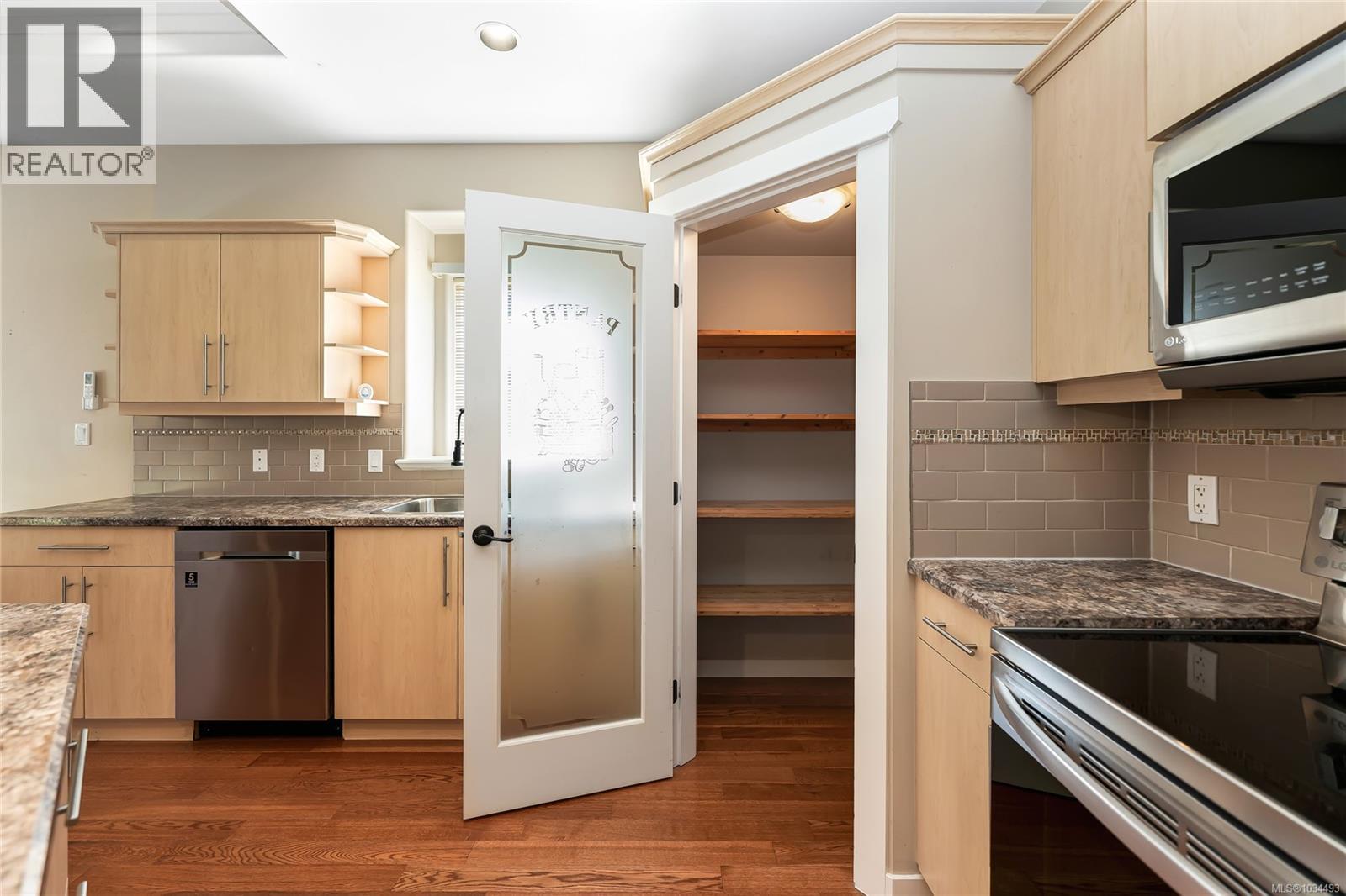 3031 Keystone Dr - 7