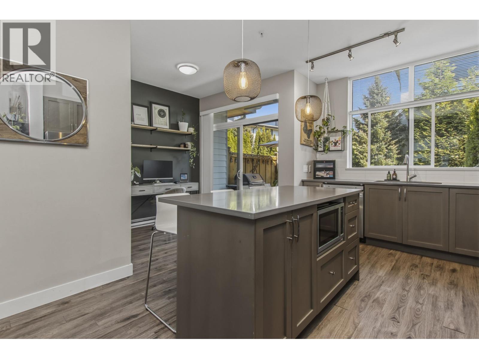 38368 SUMMITS VIEW DRIVE, Squamish