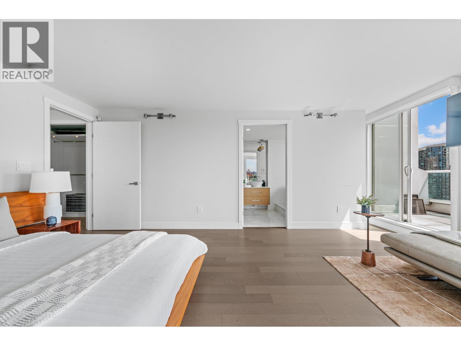 2403 1500 HOWE STREET, Vancouver