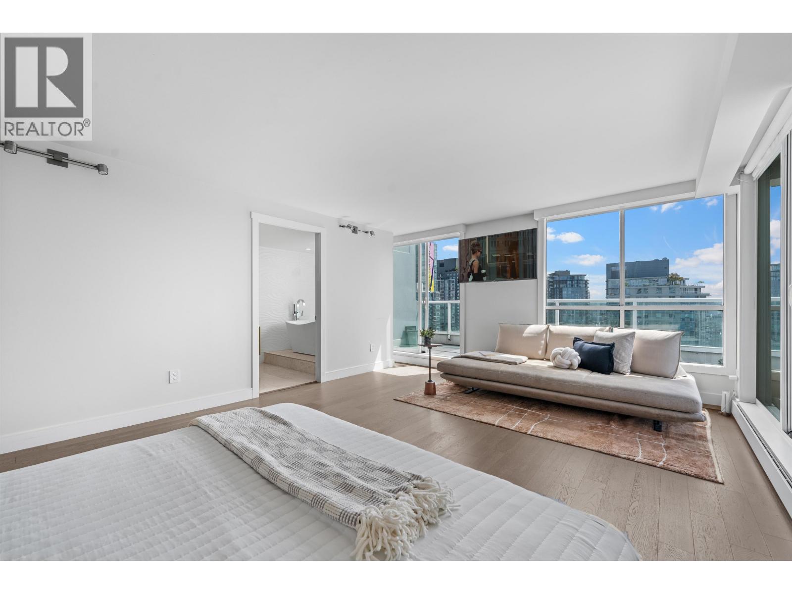 2403 1500 HOWE STREET, Vancouver