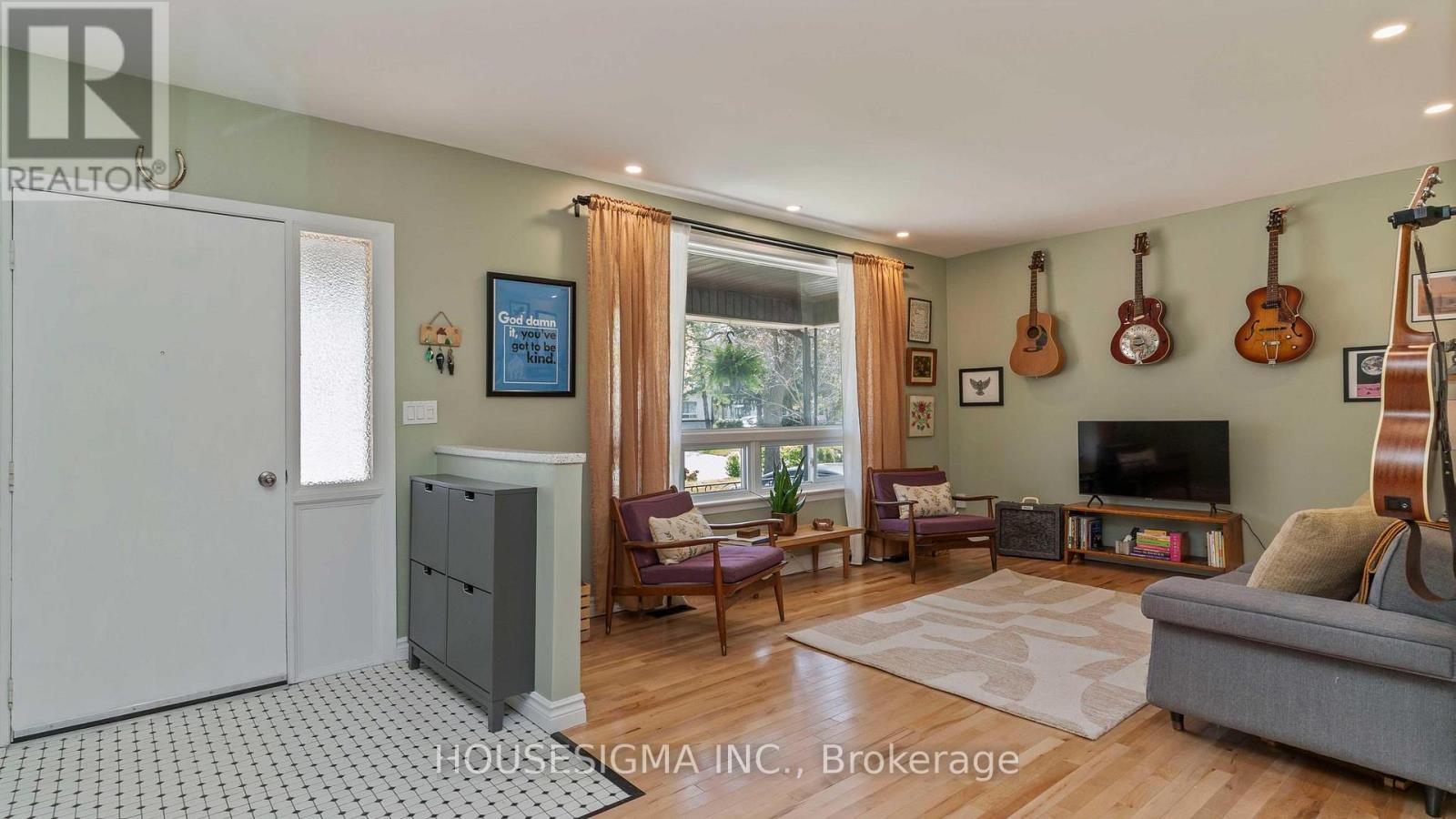 189 COLBORNE STREET - 5