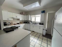 211 Hamilton Street, Neepawa, MB R0J1H0 Photo 13