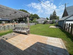 Storage - 211 Hamilton Street, Neepawa, MB R0J1H0 Photo 6