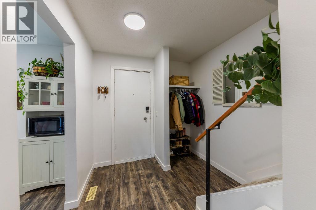 #63 2576 Sandpiper Drive Drive - 12