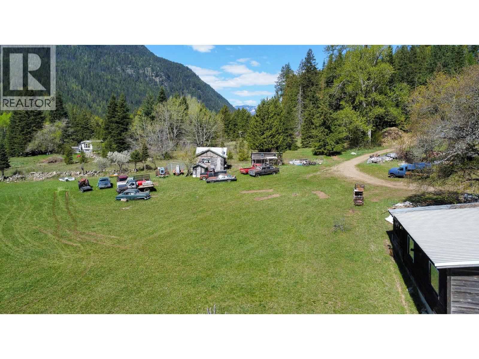 3157, 3160, Lot 13470 Upper Slocan Park Road Road - 27