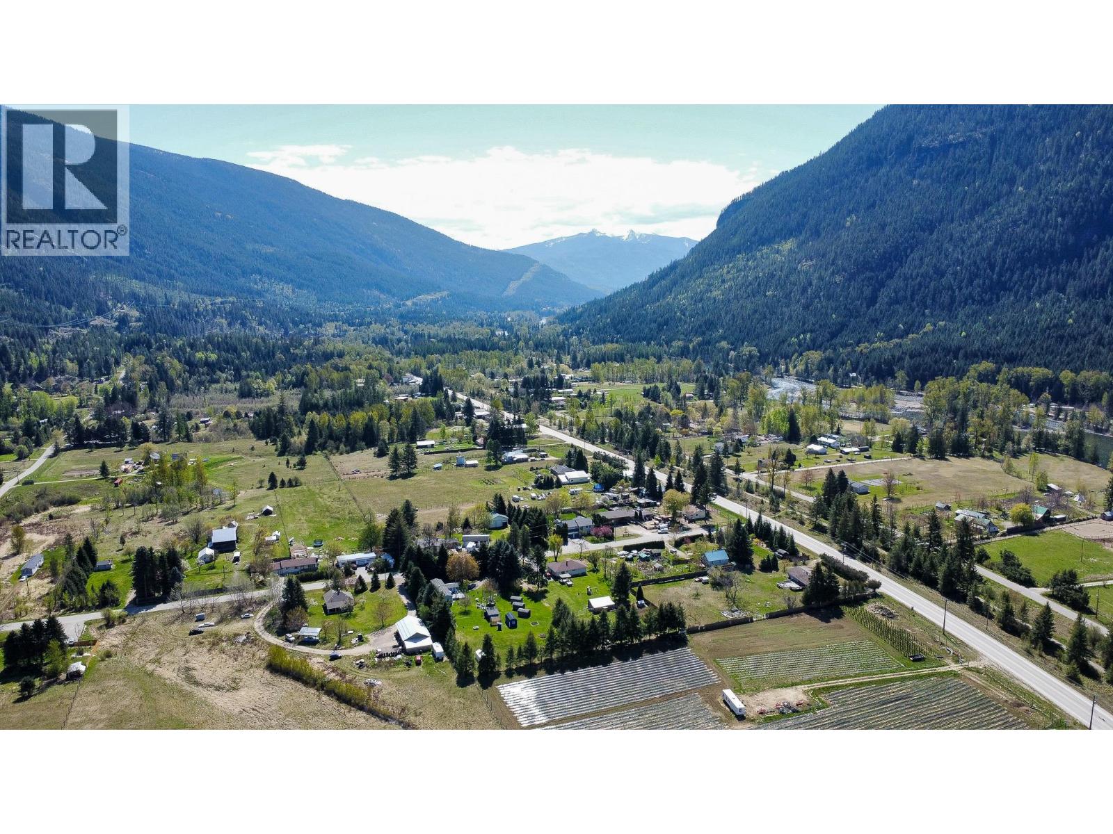 3157, 3160, Lot 13470 Upper Slocan Park Road Road - 36