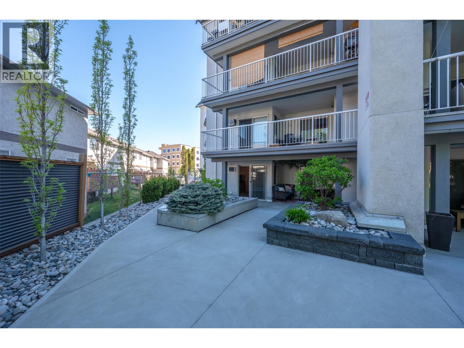 #108 329 Rigsby Street - 24