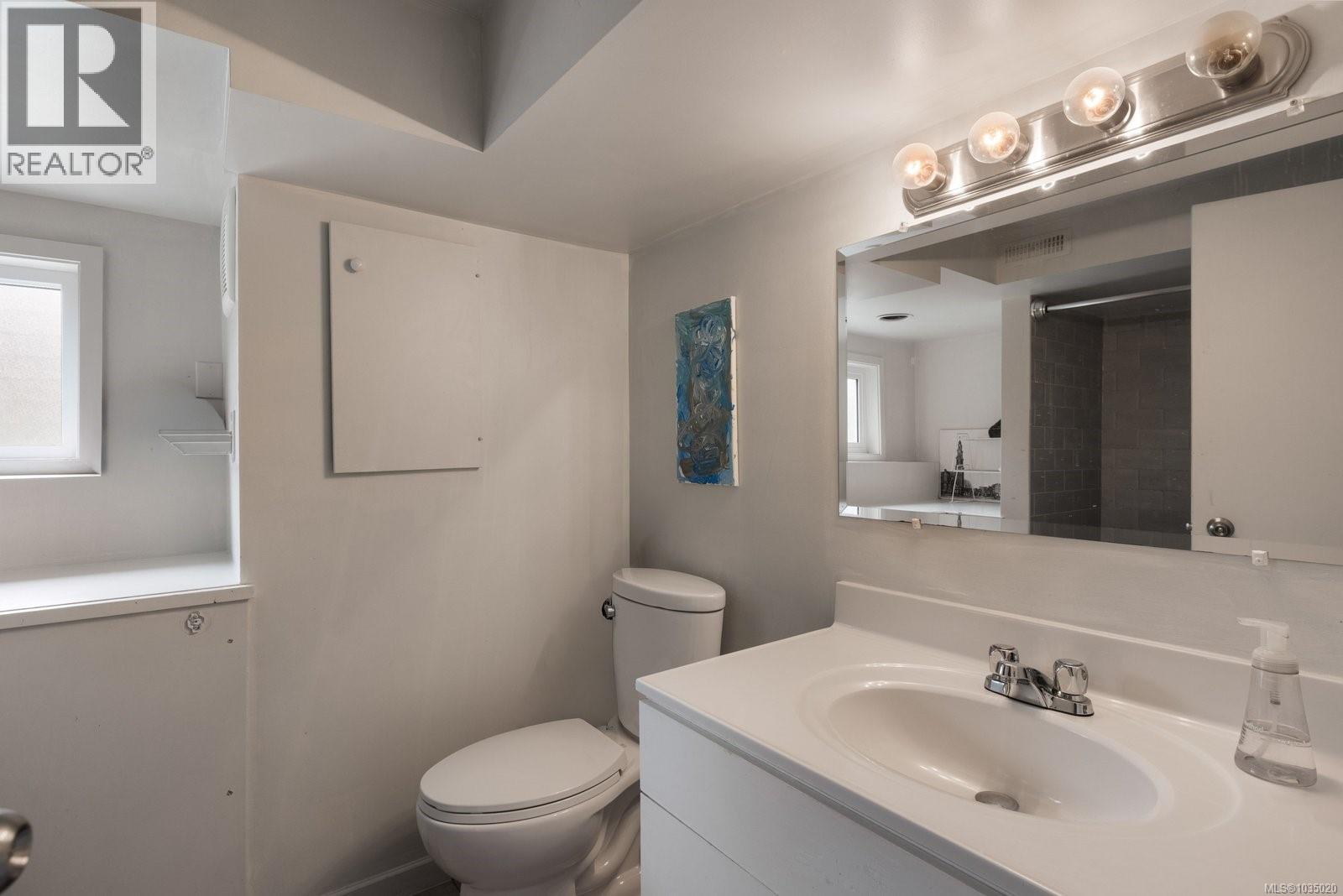 1233 Roy Rd - 28