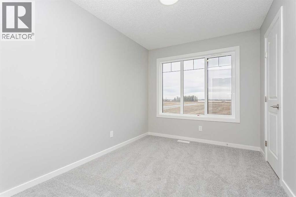 222 Heartwood Parade SE - 15