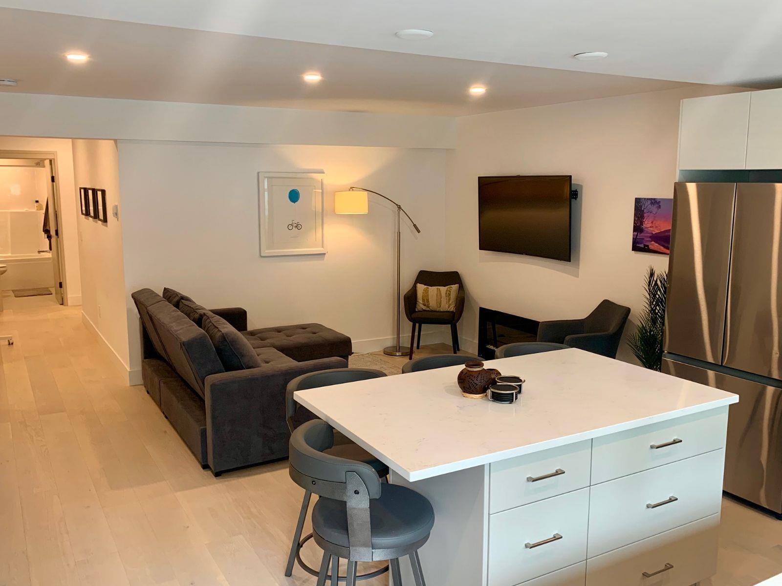 301 SECOND AVENUE, Cultus Lake North, Cultus Lake