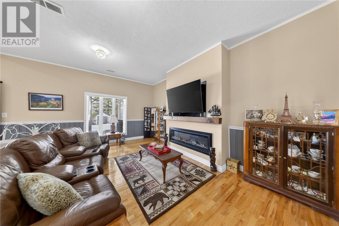 37 Forestdale Drive, Sudbury, Ontario, P3A5X1 — Photo 46