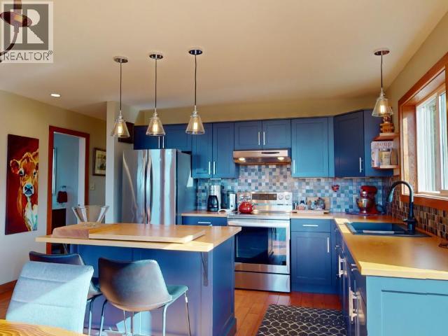 6268 SHELTER POINT ROAD - 25
