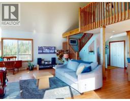 6268 Shelter Point Road, Texada Island, BC V0N3K0 Photo 59