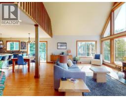 6268 Shelter Point Road, Texada Island, BC V0N3K0 Photo 33