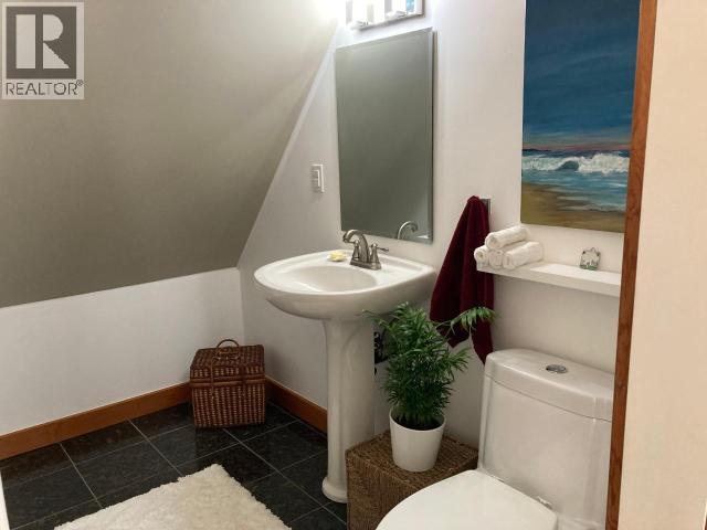 6268 SHELTER POINT ROAD - 35