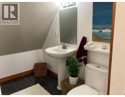 6268 Shelter Point Road, Texada Island, BC V0N3K0 Photo 35