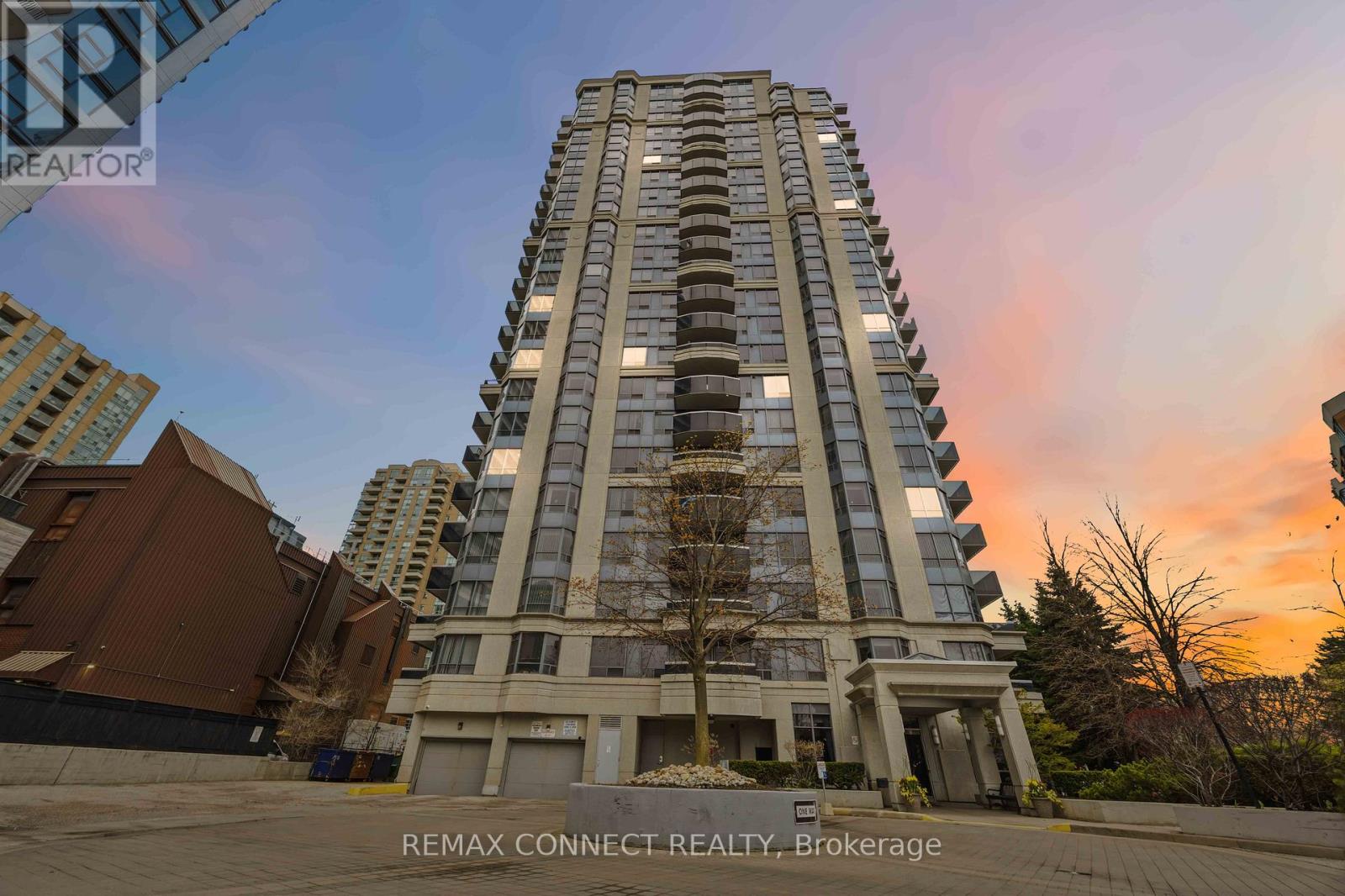 #2010 35 FINCH AVENUE E - 30