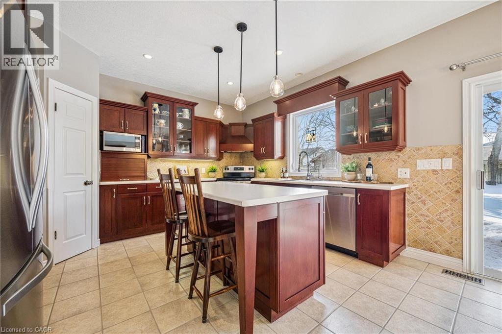 44 CRANE Crescent, Elmira, Ontario, N3B3M3 — Photo 15
