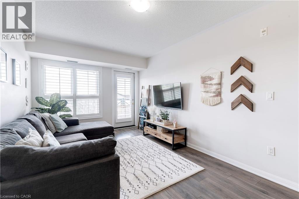1045 NADALIN Heights Unit# 406, Milton, Ontario, L9T8R5 — Photo 7