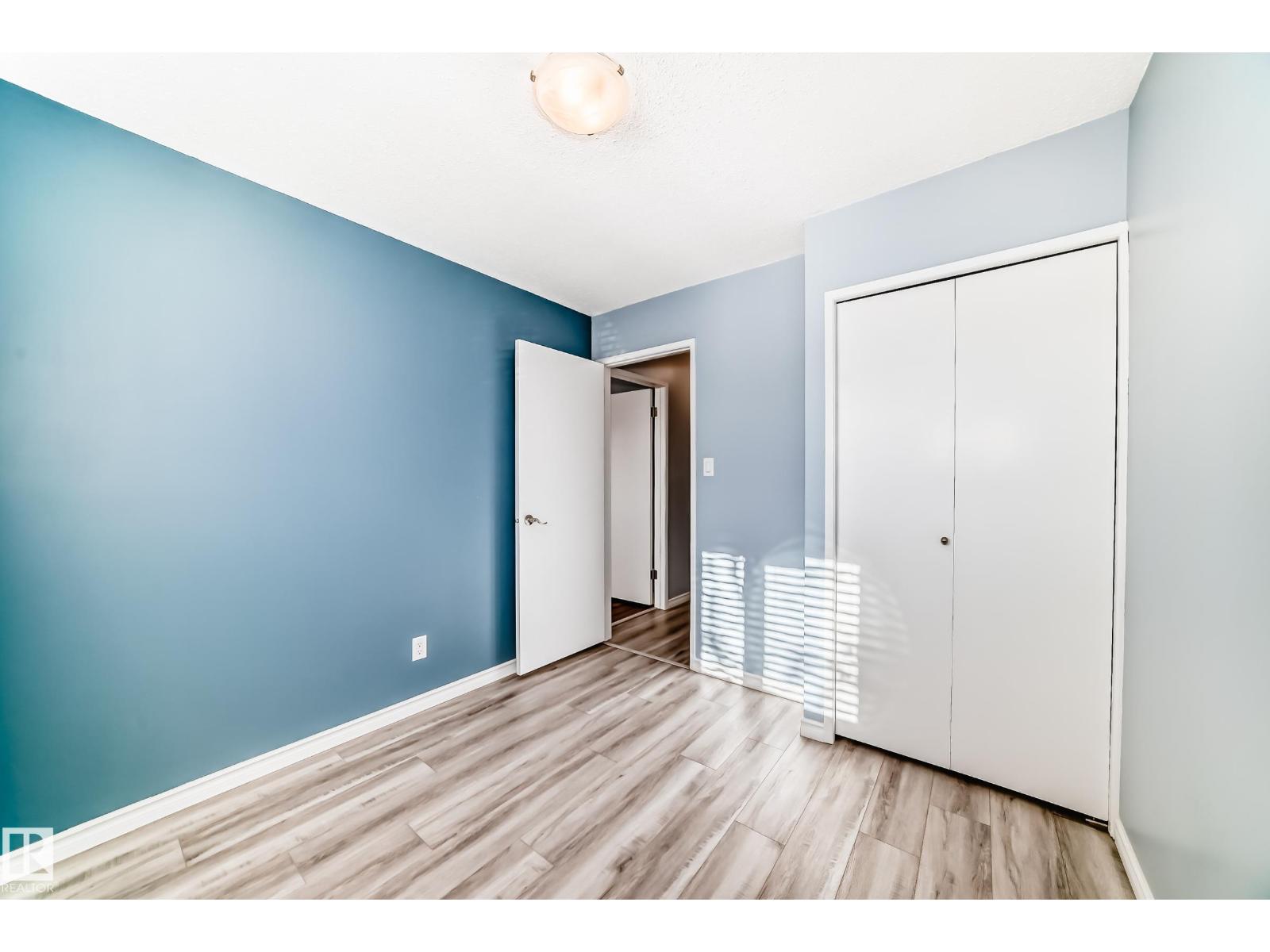 10226 152 ST NW - 37