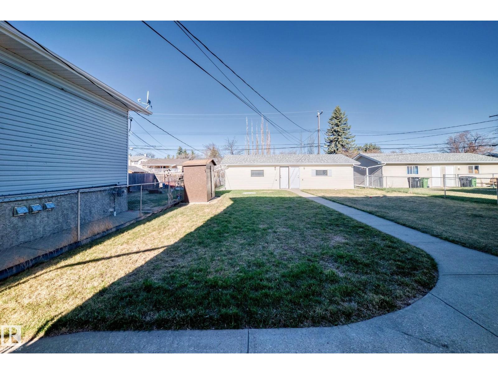 10226 152 ST NW - 50