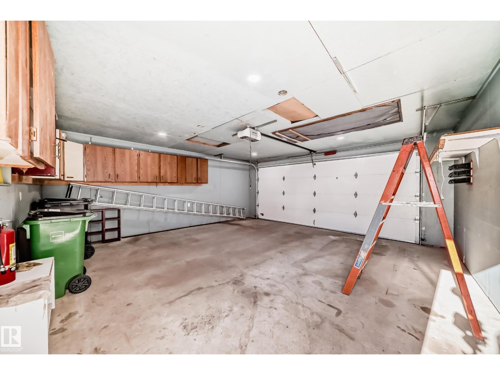 10226 152 ST NW - 53