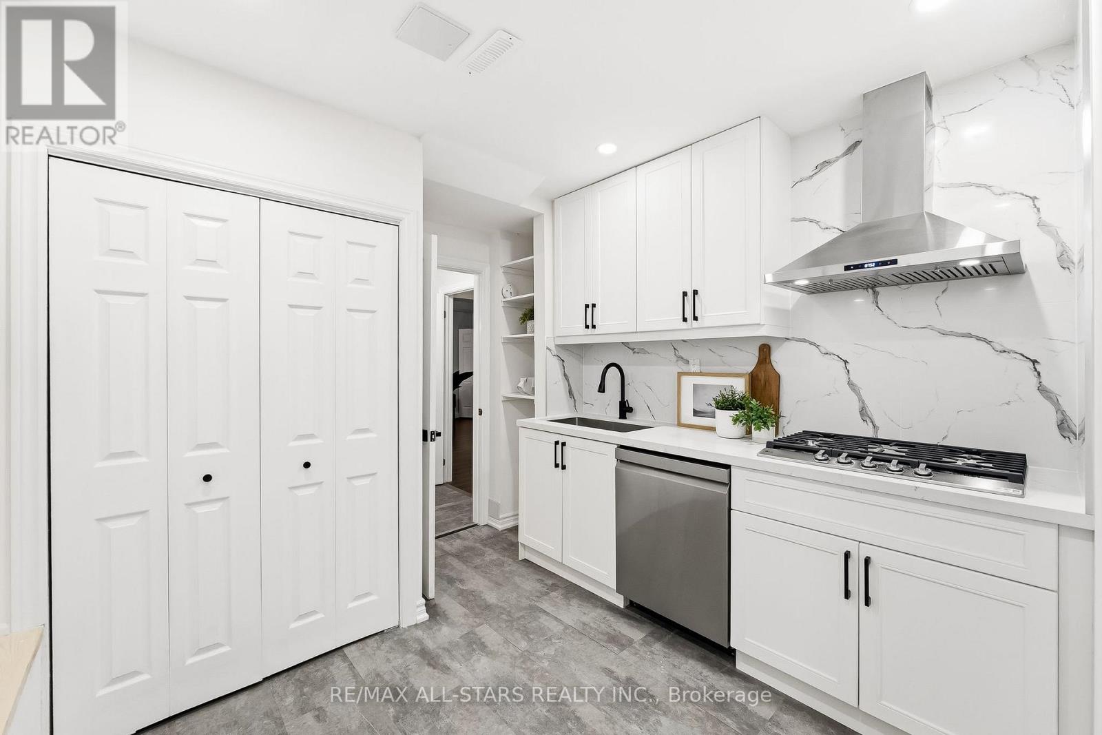 20915 BRUNON AVENUE - 31