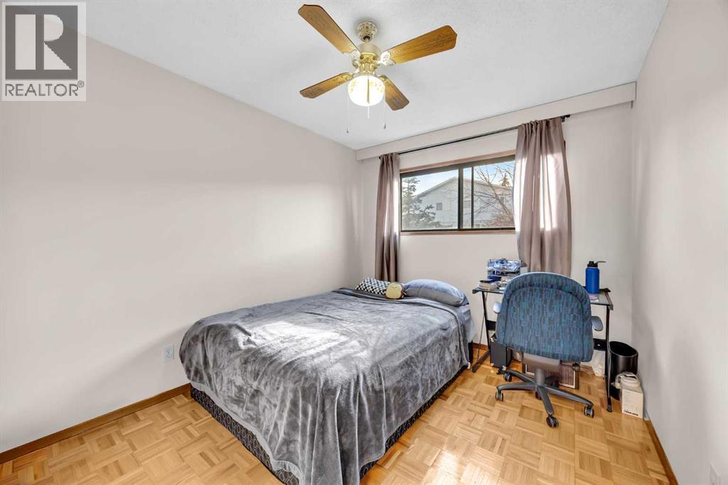 49 Beacham Way NW - 22